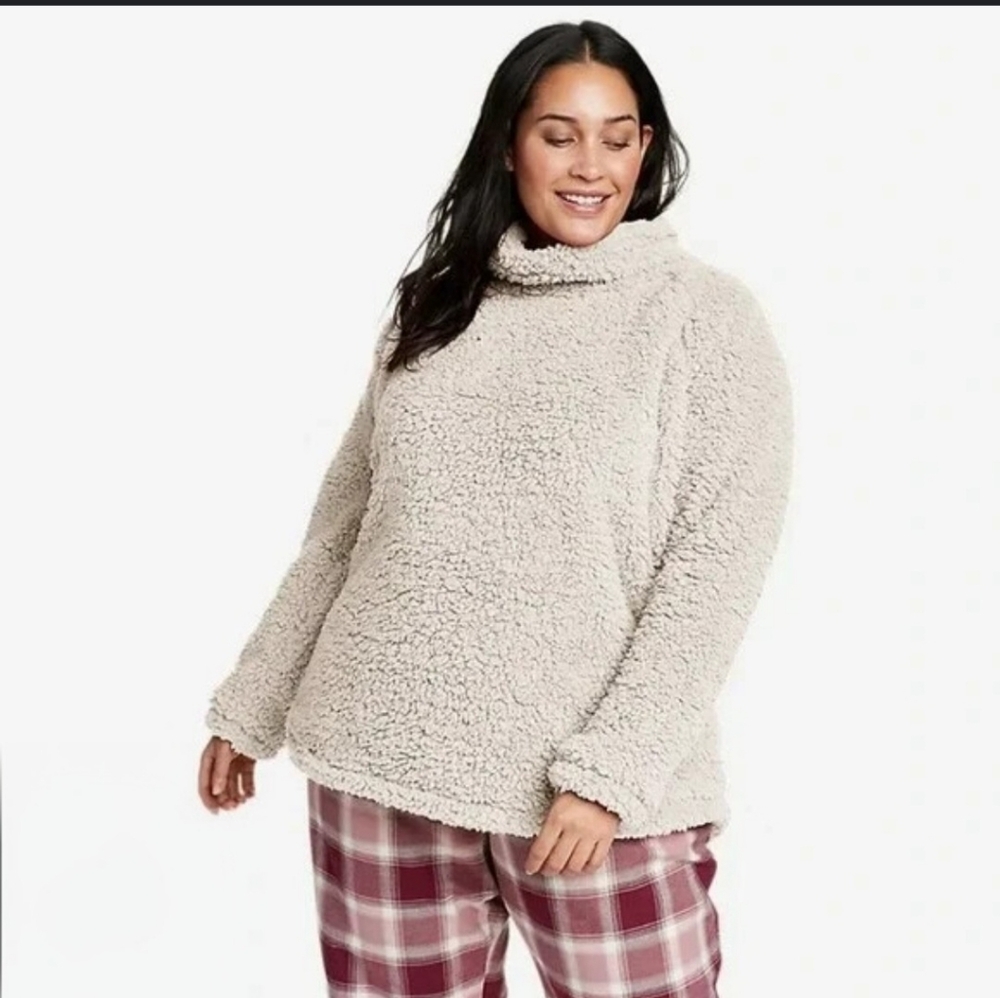 Like New! Eddie Bauer Fireside Cowl Neck Sweater Large - Picture 2 of 12